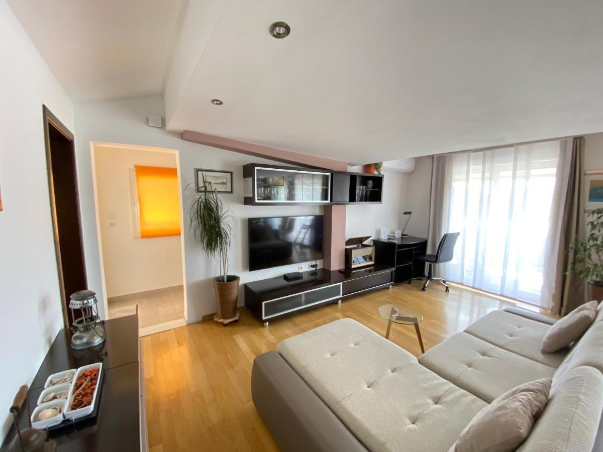 Apartment Sirius Podstrana Kültér fotó