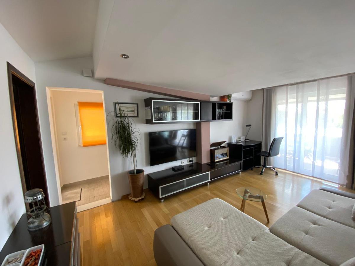 Apartment Sirius Podstrana Kültér fotó