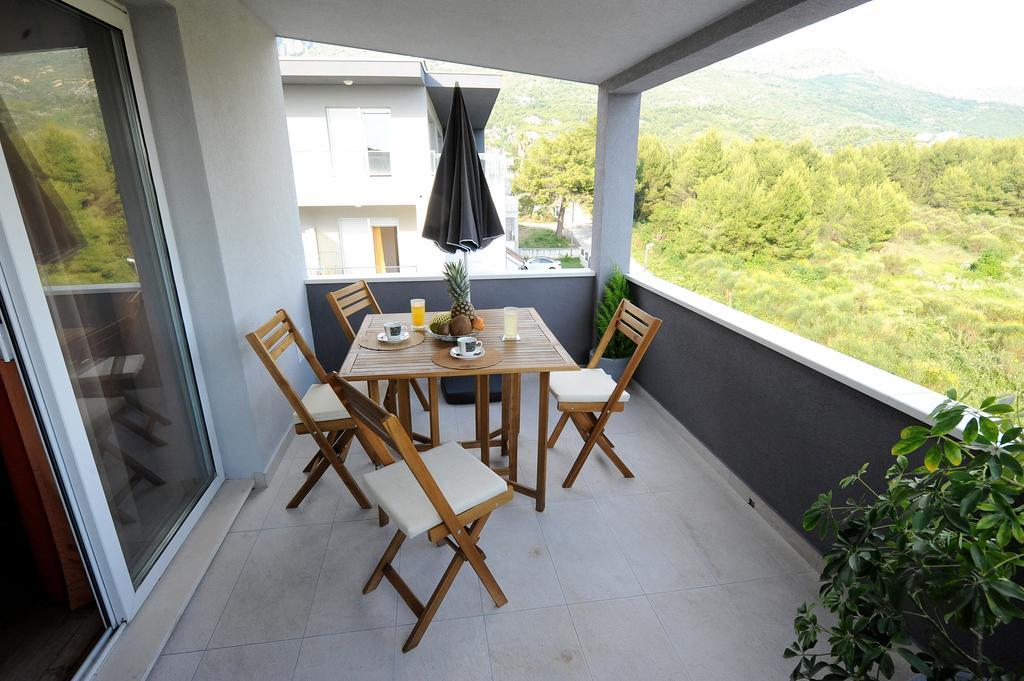 Apartment Sirius Podstrana Szoba fotó